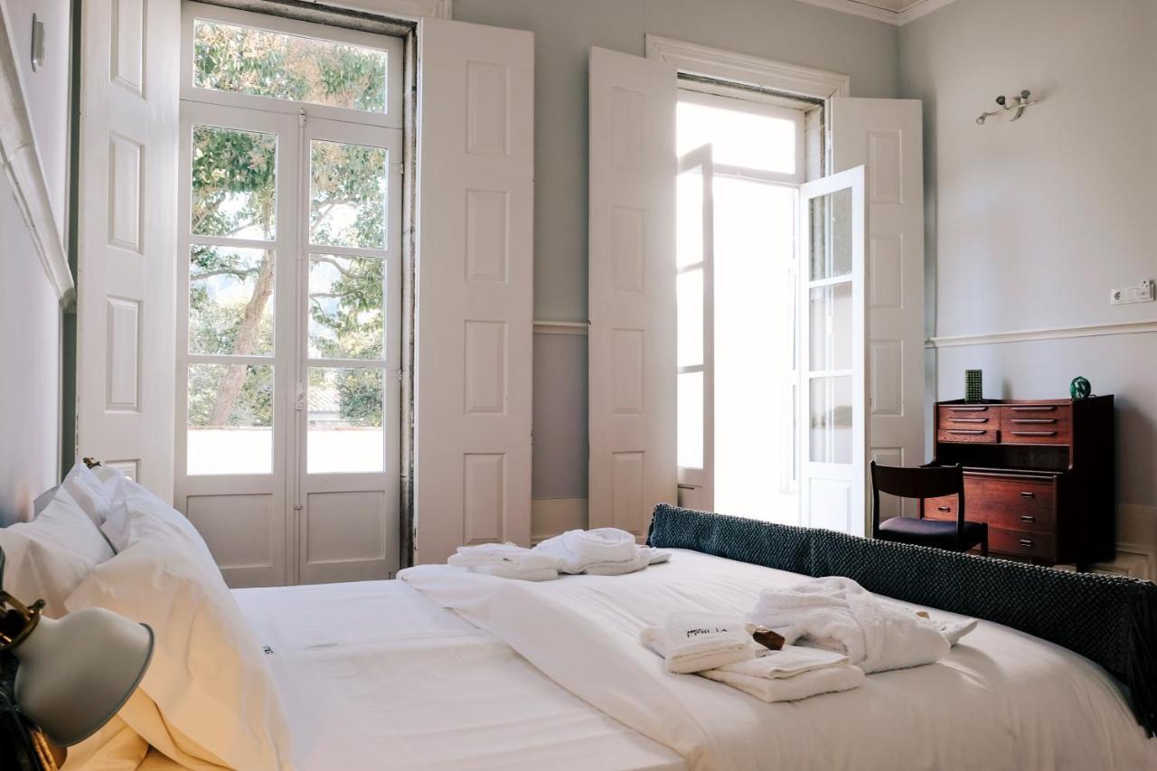 Dona Emilia Guest House & Studio Apartment Building เวียนา โด กัสเตโล ภายนอก รูปภาพ