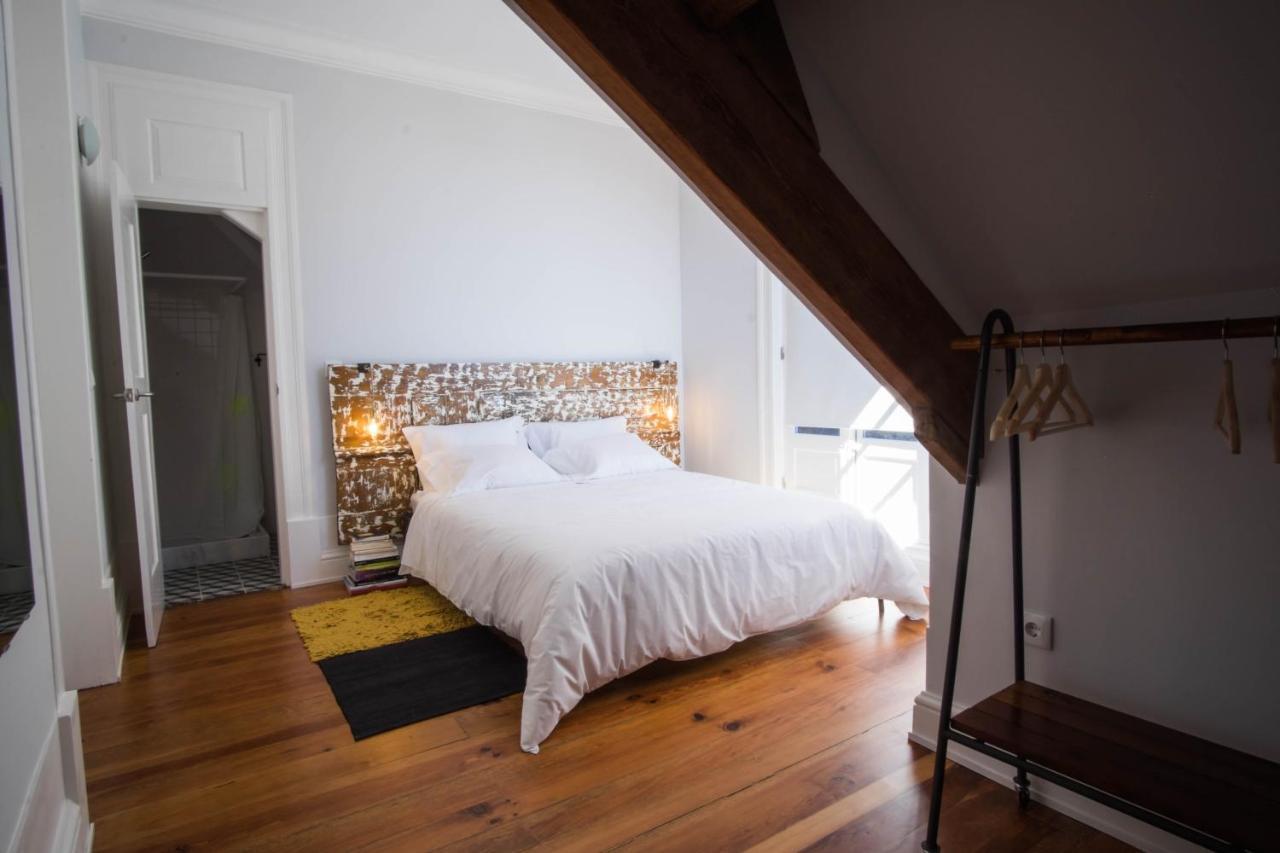Dona Emilia Guest House & Studio Apartment Building เวียนา โด กัสเตโล ภายนอก รูปภาพ